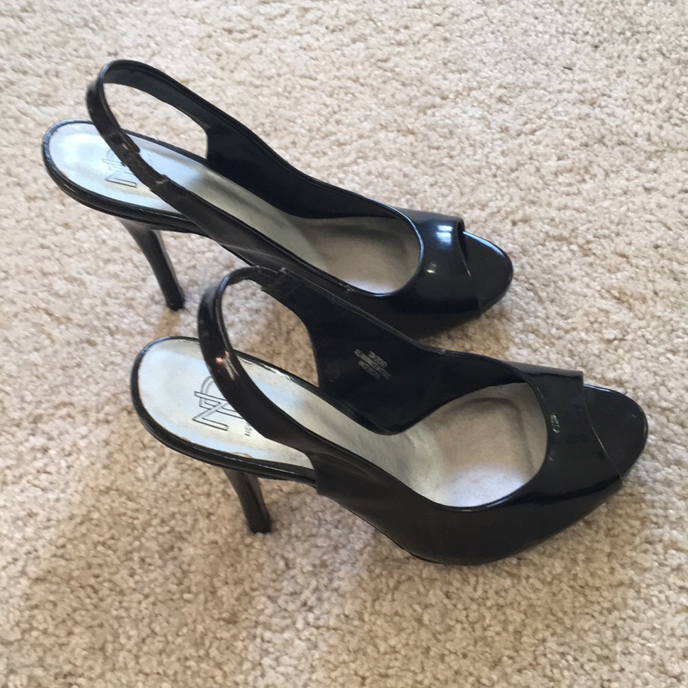 Black peep toe heels